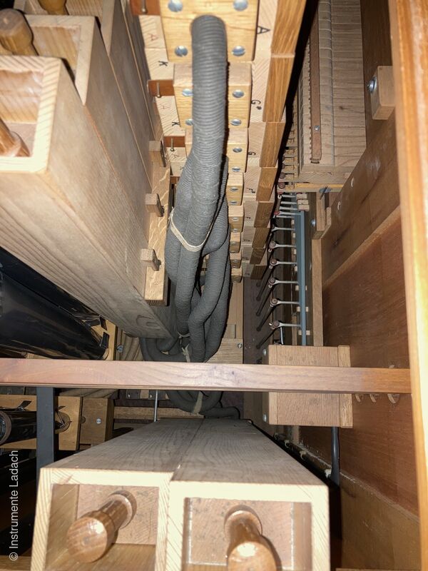 Mathis Truhenorgel 4/I